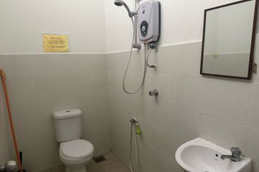 Bandar Sunway PJS 9 double storey End lot house for sale 