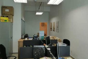 Centum @ Oasis Corporate Park