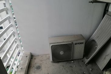 Centum @ Oasis Corporate Park