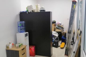 Centum @ Oasis Corporate Park