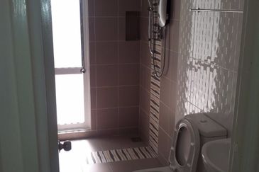 The Zest @ Kinrara 9