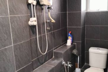 Subang Perdana Goodyear Court 9