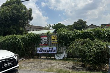 PJ old town bungalow land lease extended 