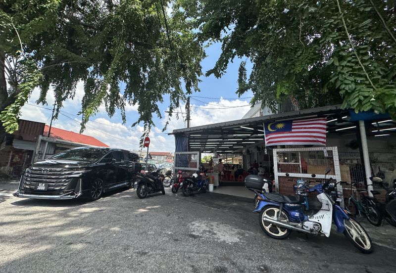 PJ old town bungalow land lease extended 