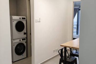 Yolo Signature Suites