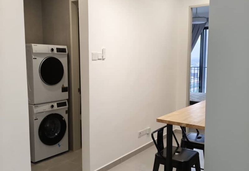 Yolo Signature Suites