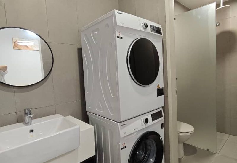 Yolo Signature Suites