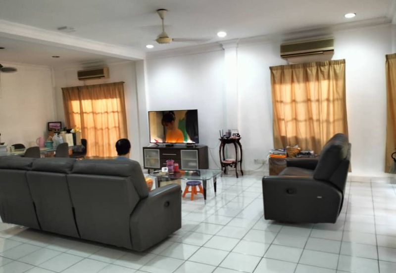 Bandar sunway semi d gated n guarded 