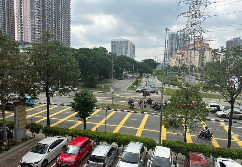 Platinum Mondrian (Pv128)