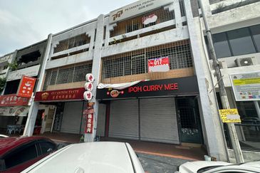 Kepong bandar menjalara ground floor shop near parking space 