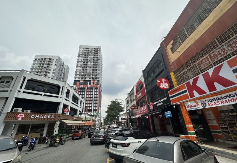 Kepong bandar menjalara ground floor shop near parking space 