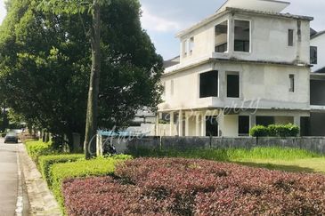 Tropicana Golf & Country Resort