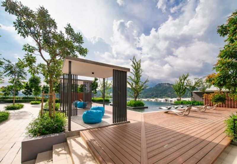 UPPERVILLE @ 16 Quartz Melawati