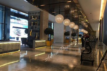 Face Platinum Suites