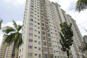 Endah Regal Condominium