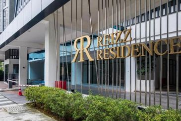 Reizz Residence