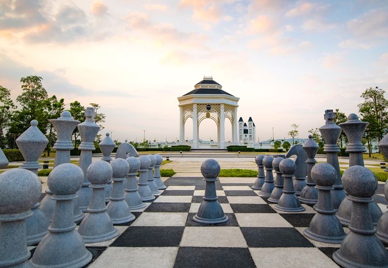 25 Jun! Corner Lot Eco Grandeur Bandar Puncak Alam! Below Market Price! Bank Lelong! Avenham Garden! Norton Garden! Graham Garden! Regent Garden!