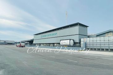 09 Oct! Meru Bandar Bukit Raja Industrial Park 2 Adjoining Factory Warehouse! Below Market Price! Good Buy! Kawasan Perindustrian Meru Barat