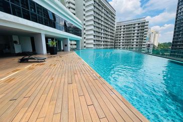 KL Gateway Premium Residence