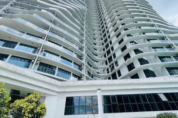 KL Gateway Premium Residence