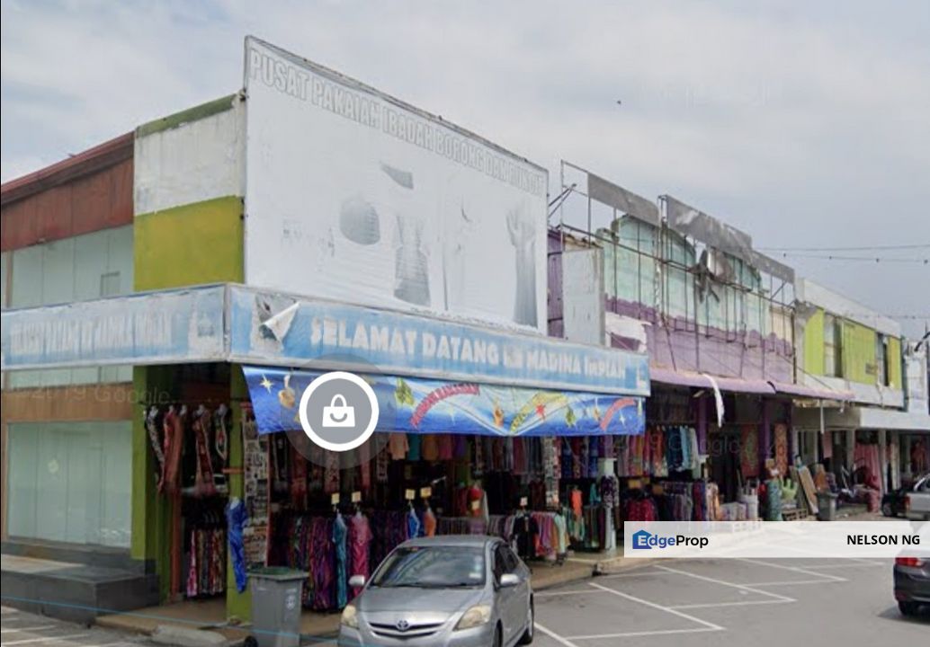 Single storey Shop at Nilai 3 for Sale @RM750,000 By NELSON NG 