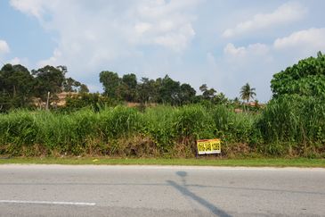 JALAN SEREMBAN-SIKAMAT