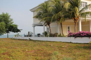 Avillion Admiral Cove