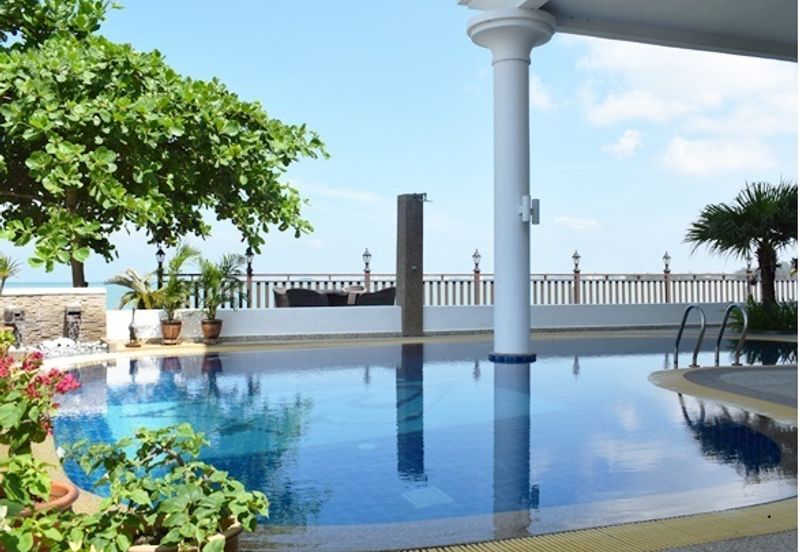 Avillion Admiral Cove