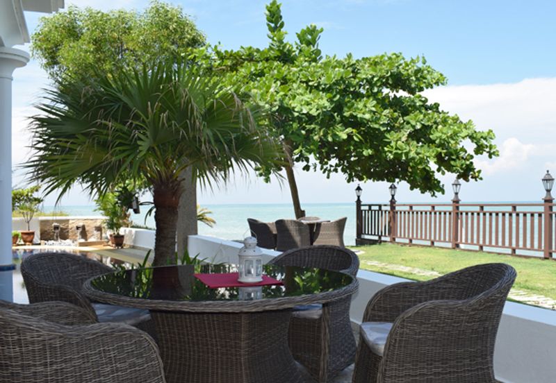 Avillion Admiral Cove