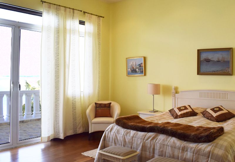 Avillion Admiral Cove