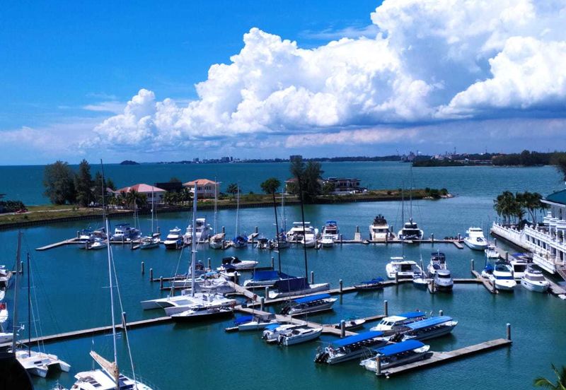 Marina Crescent Condominium