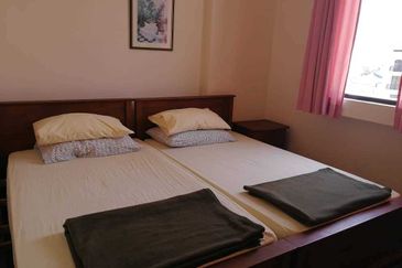 Marina Crescent Condominium