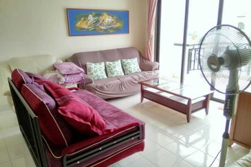 Marina Crescent Condominium