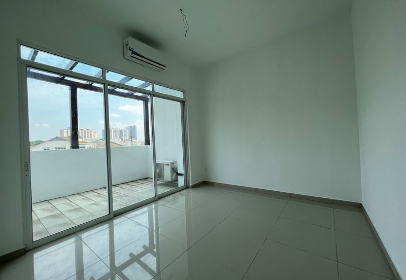 Springville Residence