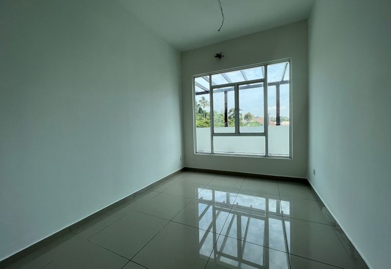 Springville Residence