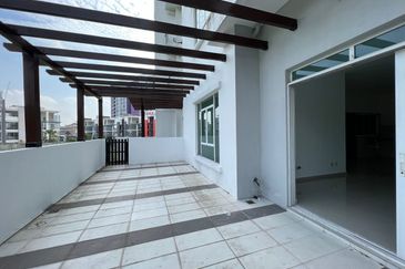 Springville Residence