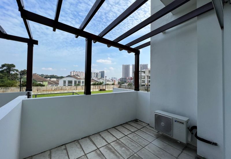 Springville Residence