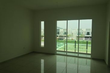 Hijayu 3, Bandar Sri Sendayan