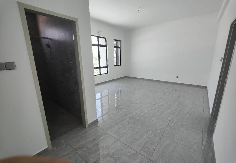 Bandar Botani Parkland