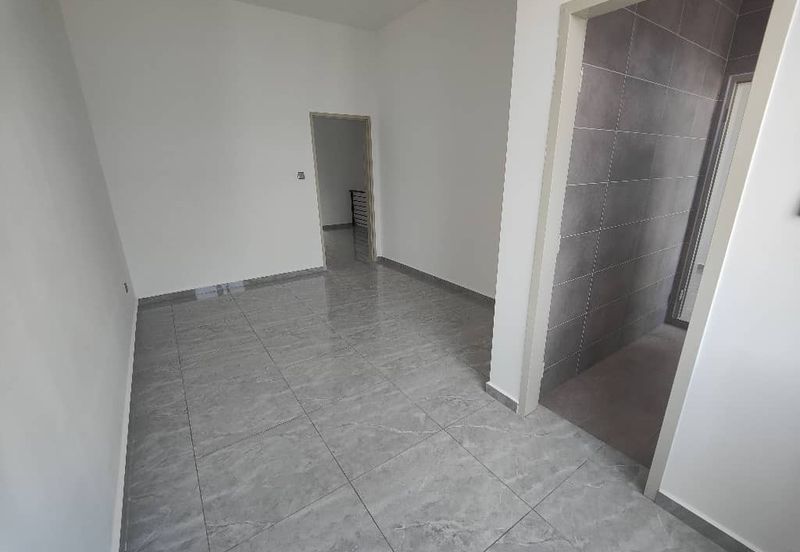 Bandar Botani Parkland