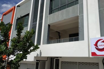 Sendayan Merchant Square