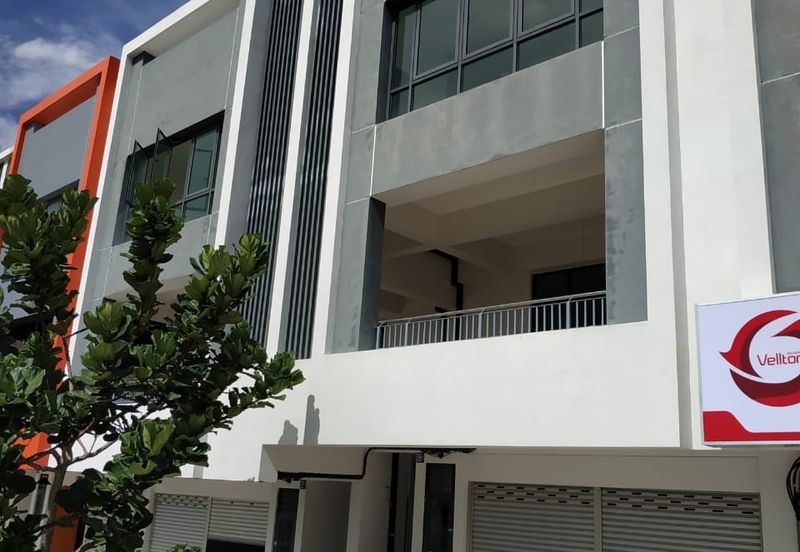 Sendayan Merchant Square