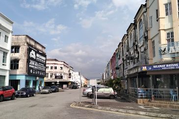 Oakland Commercial Centre