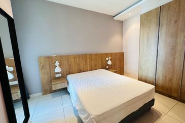 The Elysia Park Residence