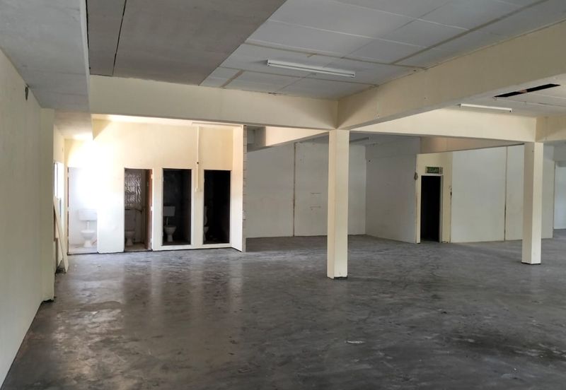 Pusat Perdagangan Seri Kembangan