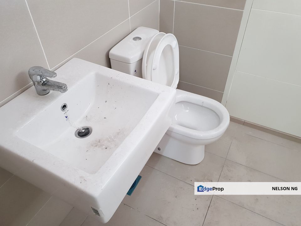 Suriaman 3 Bandar sri Sendayan Seremban 2 for sale, Negeri Sembilan, Seremban