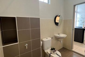 Suria 2 @ Sebana Cove