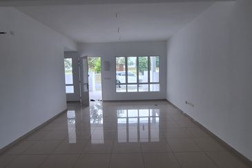 Bayu Sutera @ Celyn, Bandar Sri Sendayan