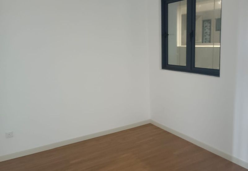 M Sinar Southville City