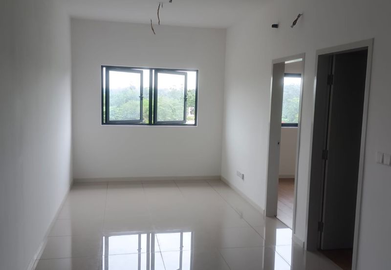 M Sinar Southville City